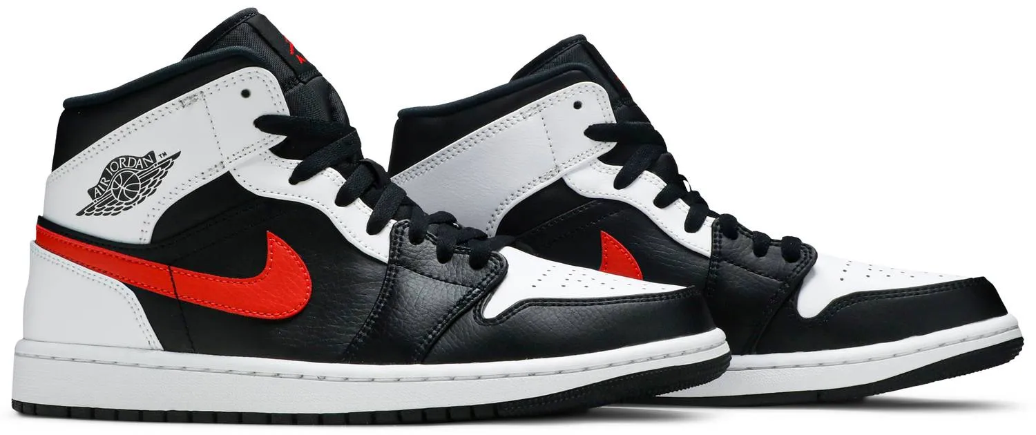 Air Jordan 1 Mid 'Chile Red'