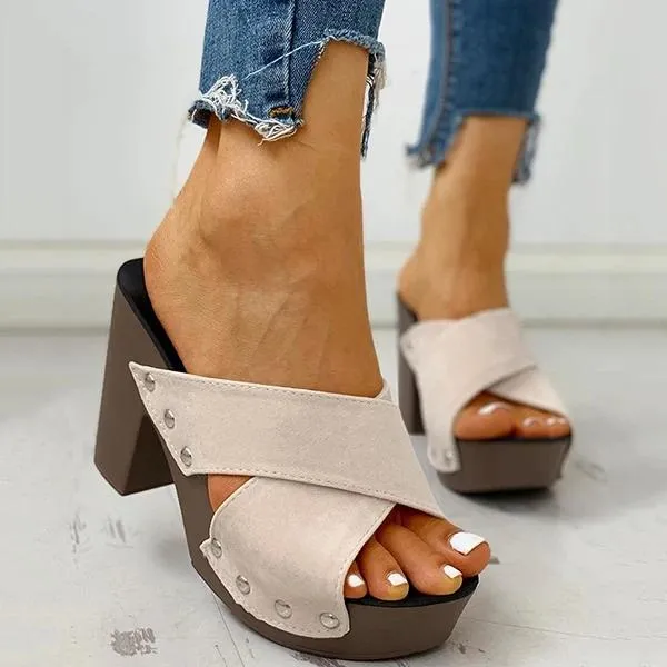 Casual and cool supportive orthopedic Slides