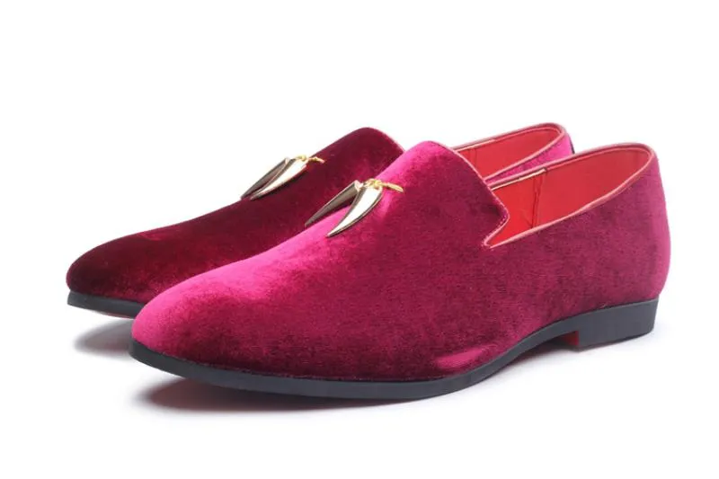 Men's Spring/Autumn Slip-Ons With Metal Pendant