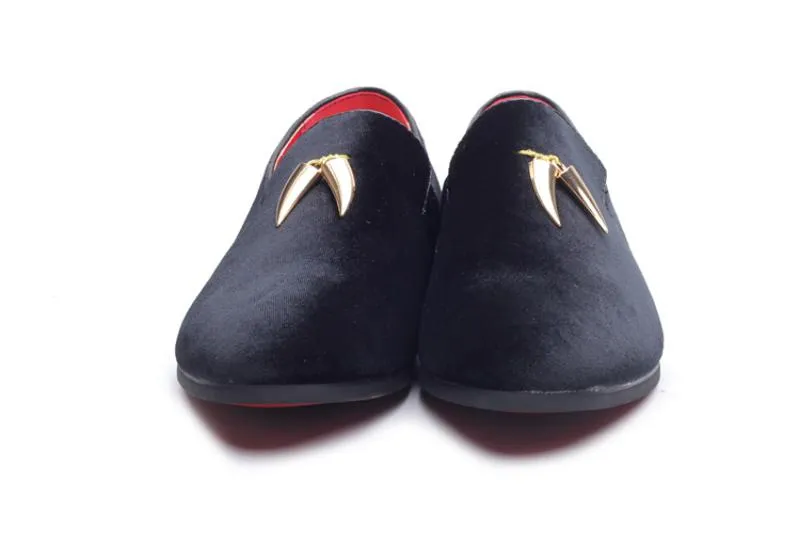 Men's Spring/Autumn Slip-Ons With Metal Pendant