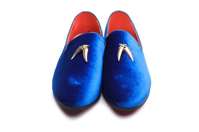 Men's Spring/Autumn Slip-Ons With Metal Pendant