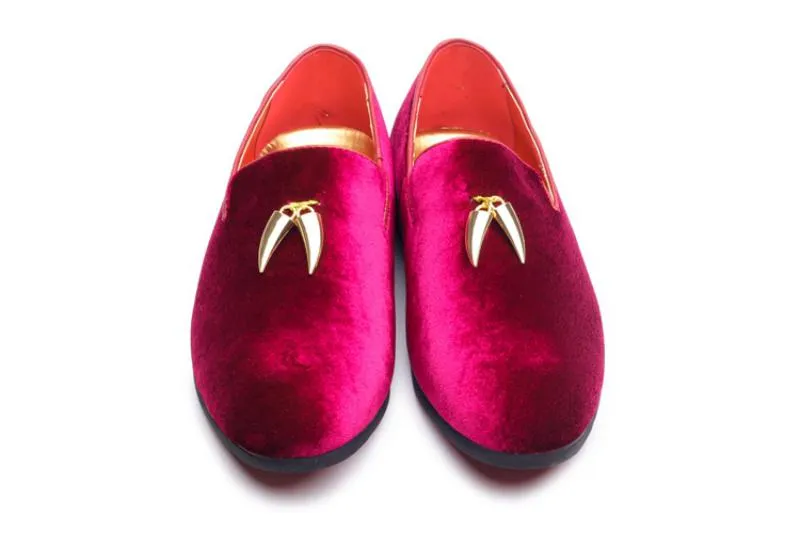Men's Spring/Autumn Slip-Ons With Metal Pendant