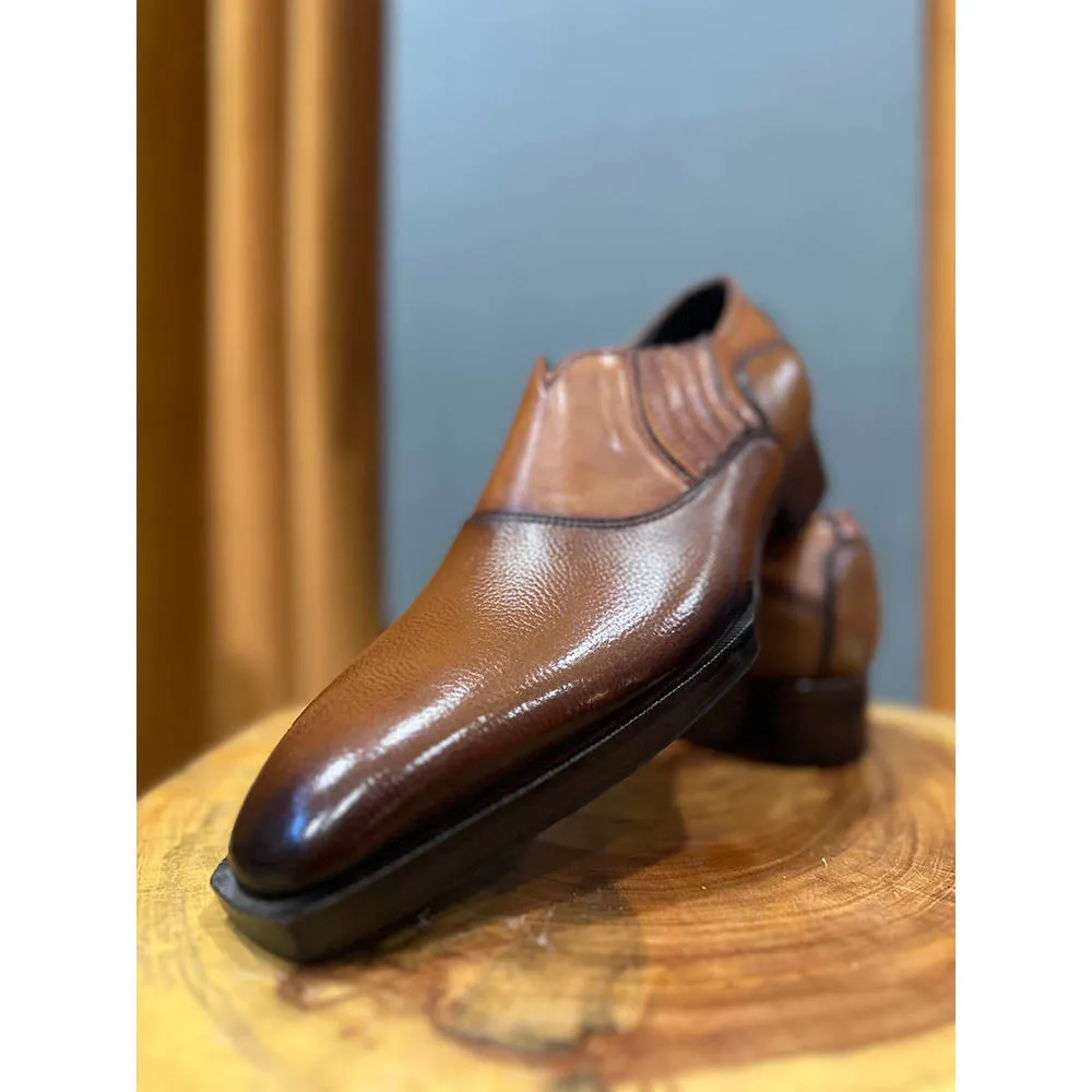 Tan Mirror Glossed Dual Tecture Slipons With Spade Sole