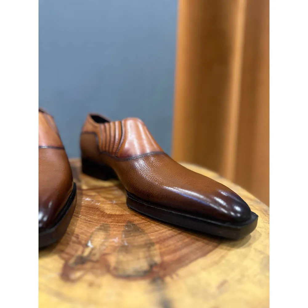 Tan Mirror Glossed Dual Tecture Slipons With Spade Sole