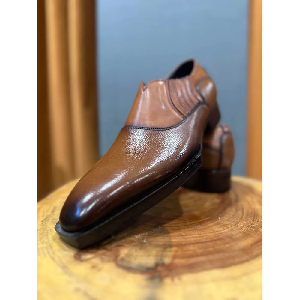 Tan Mirror Glossed Dual Tecture Slipons With Spade Sole