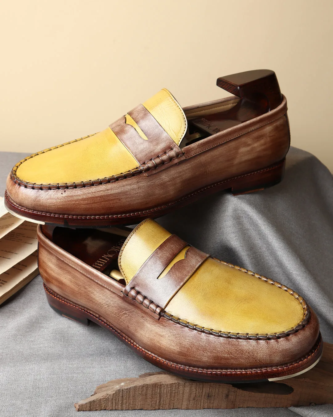 Wooden   Yellow Mirror Glossed Patina Mocassins Slipons With Metal Toe Plate